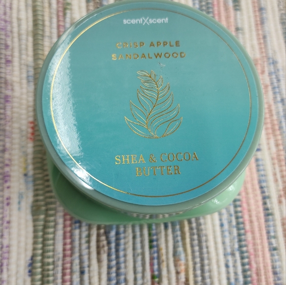 NWT!! ScentXScent Crisp Apple Sandalwood Scented Body Butter - Picture 2 of 5